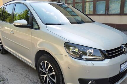 VW Touran 158.000 km 13.900 &euro; Amt Wachsenburg OT: Ichtershausen 99334