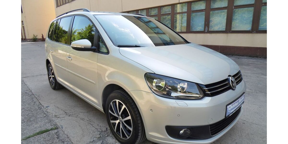 VW Touran 158.000 km 13.900 &euro; Amt Wachsenburg OT: Ichtershausen 99334