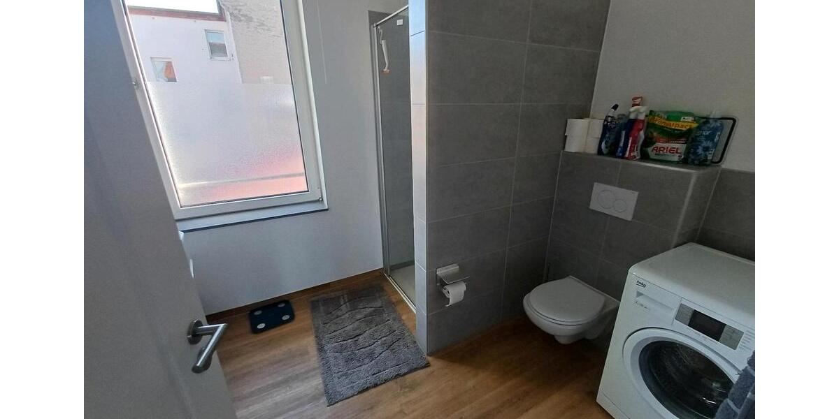 Etagenwohnung Apolda - 3 Zimmer, 96 m&sup2;, 840&euro; | Angebot:25721370