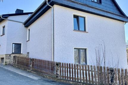 Wohnung Rudolstadt - 6 Zimmer, 166 m&sup2;, 1.300&euro; | Angebot:25959375