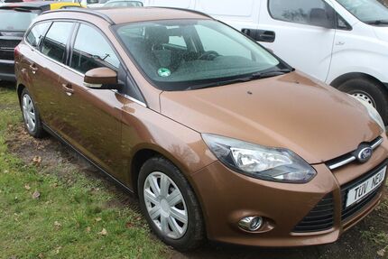 Ford Focus 182.000 km 5.450 &euro; Jena 07743
