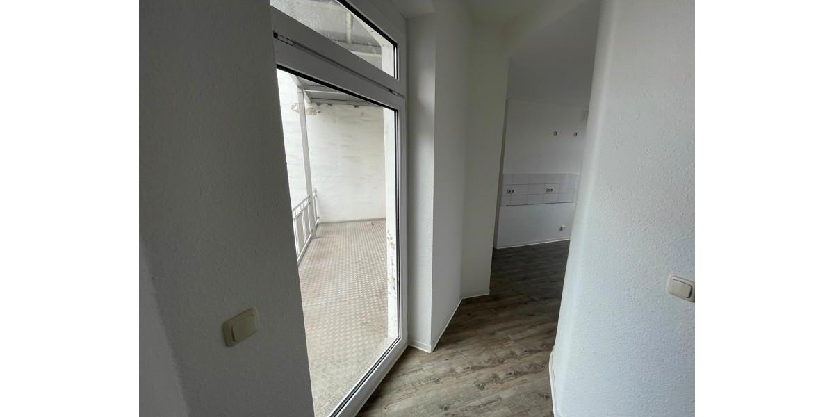 Etagenwohnung Erfurt - 3 Zimmer, 84 m&sup2;, 730&euro; | Angebot:25987361
