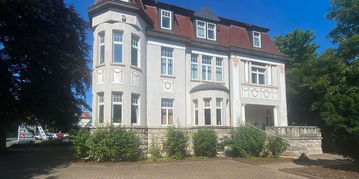 Einfamilienhaus Apolda - 15 Zimmer, 510 m&sup2;, 650.000&euro; | Angebot:25964321