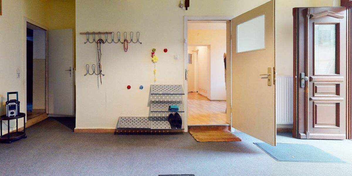 Mehrfamilienhaus, Wohnhaus Buttstädt - 1 Zimmer, 360 m&sup2;, 99.000&euro; | Angebot:25727013