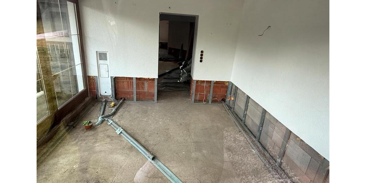 Einfamilienhaus Am Ettersberg - 6 Zimmer, 180 m&sup2;, 135.000&euro; | Angebot:23810796