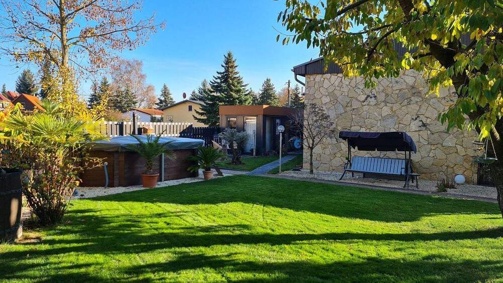 Einfamilienhaus Apolda - 1 Zimmer, 255 m&sup2;, 695.000&euro; | Angebot:25687297