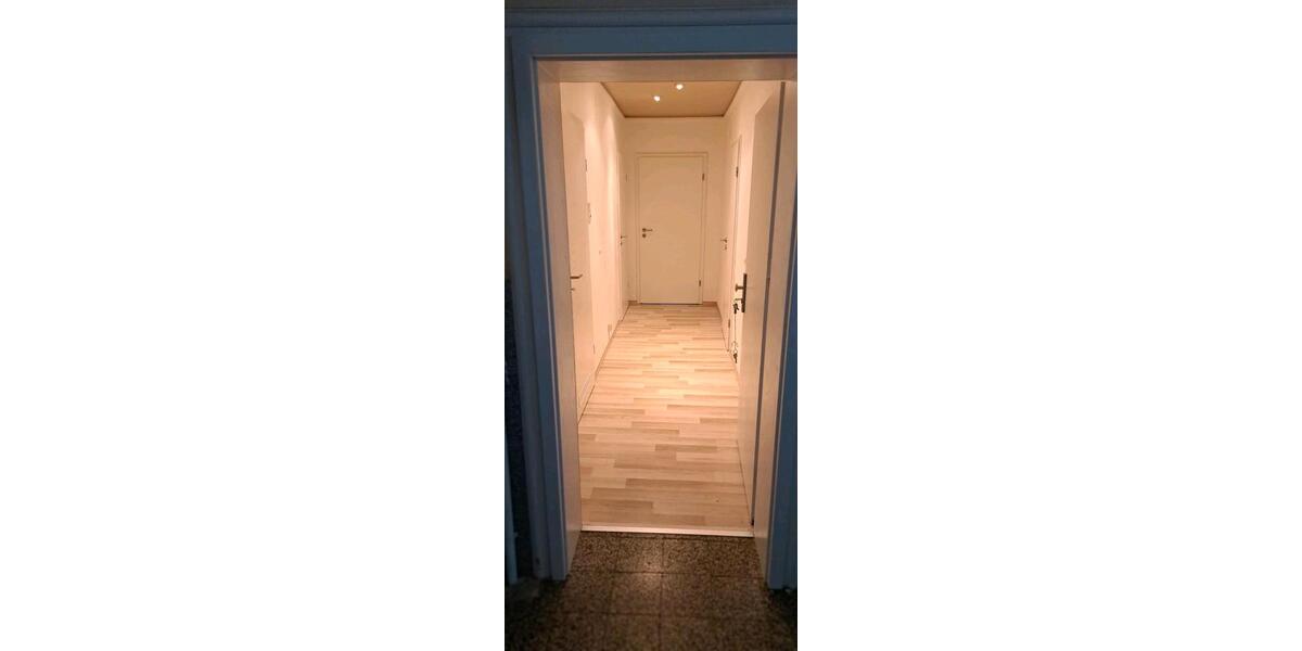 Erdgeschoßwohnung Apolda - 3 Zimmer, 65 m&sup2;, 750&euro; | Angebot:25641756