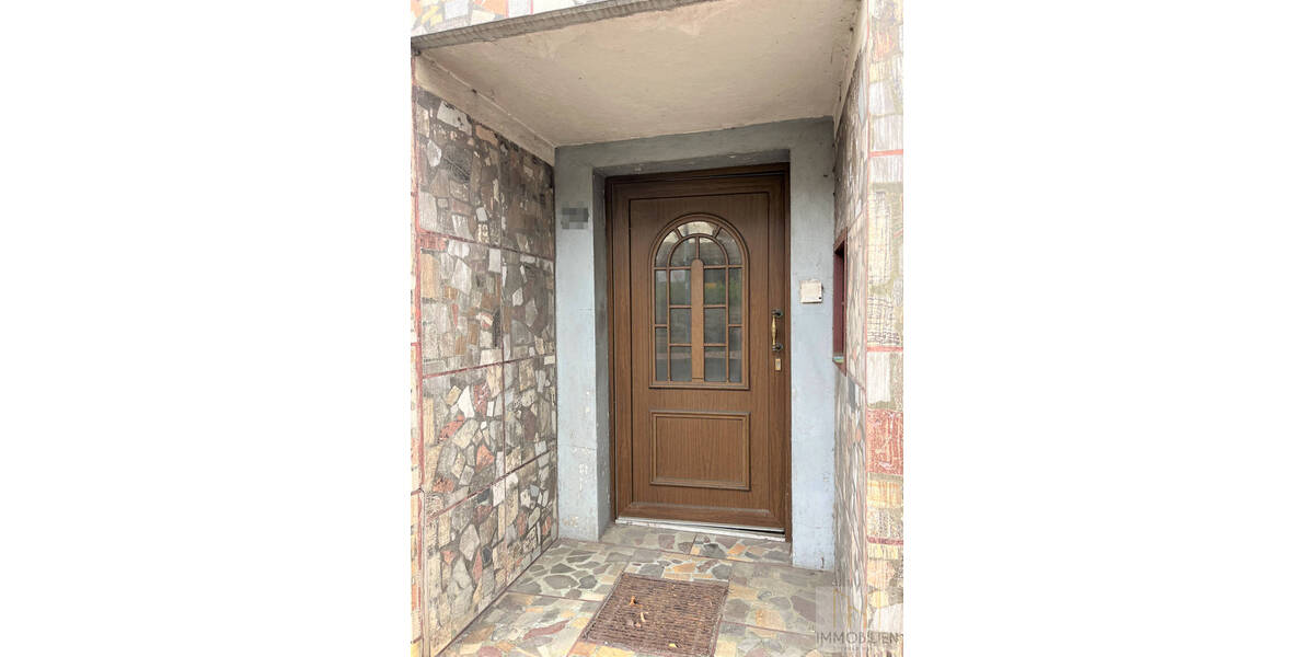 Einfamilienhaus Uhlstädt-Kirchhasel Uhlstädt - 6 Zimmer, 187 m&sup2;, 53.000&euro; | Angebot:25773115