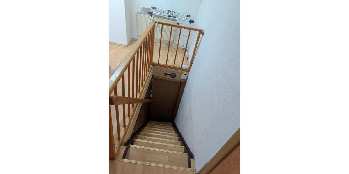 Dachgeschoßwohnung Jena Burgau - 2 Zimmer, 66 m&sup2;, 850&euro; | Angebot:25902656