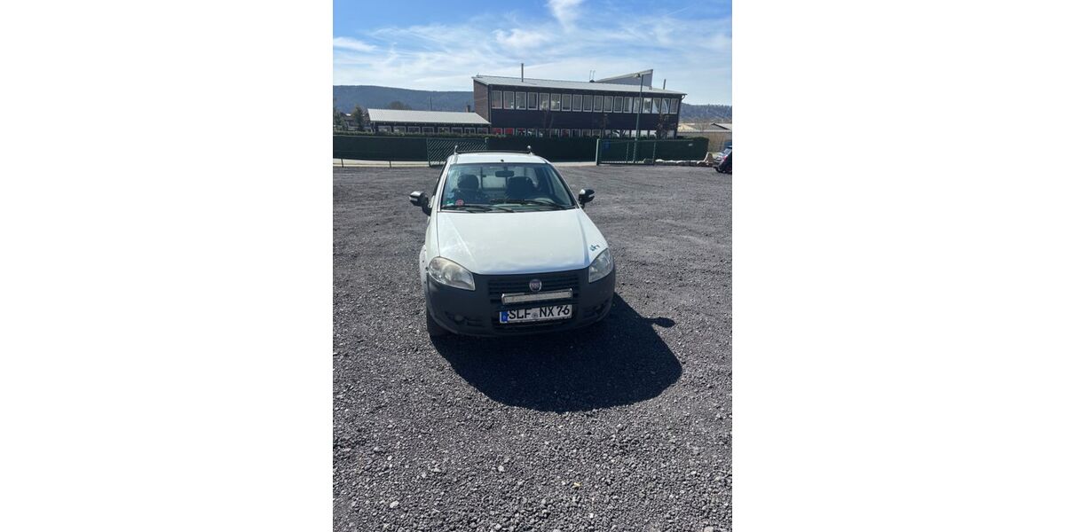 Fiat Strada 209.100 km 7.999 &euro; Rudolstadt 07407
