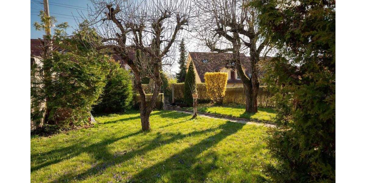 Einfamilienhaus Jena Lobeda - 8 Zimmer, 109 m&sup2;, 359.000&euro; | Angebot:25705591