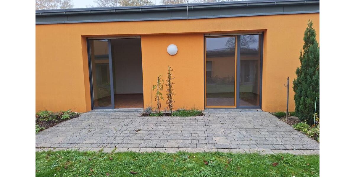 Erdgeschoßwohnung Kahla - 1 Zimmer, 39 m&sup2;, 320&euro; | Angebot:26566135