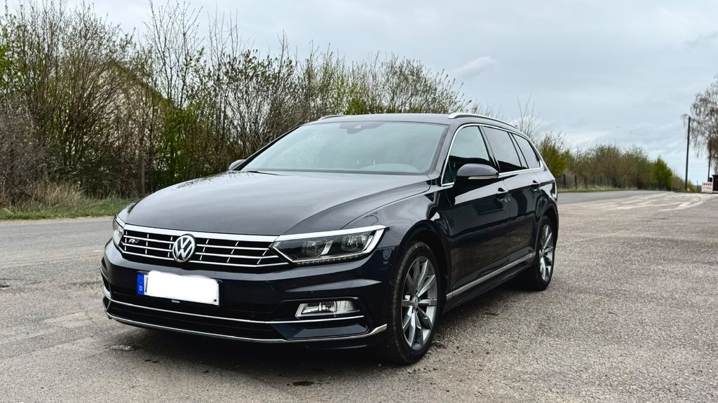 VW Passat Variant 132.420 km 16.700 &euro; Am Ettersberg 99439