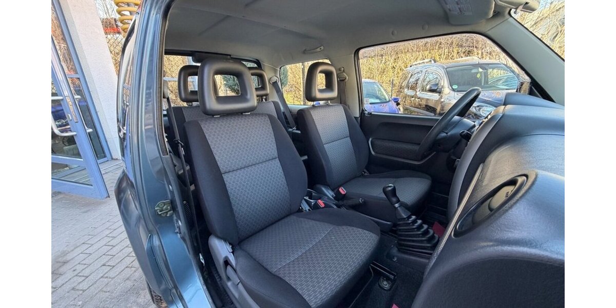 Suzuki Jimny 4x4 158.000 km 7.500 &euro; Rudolstadt 07407