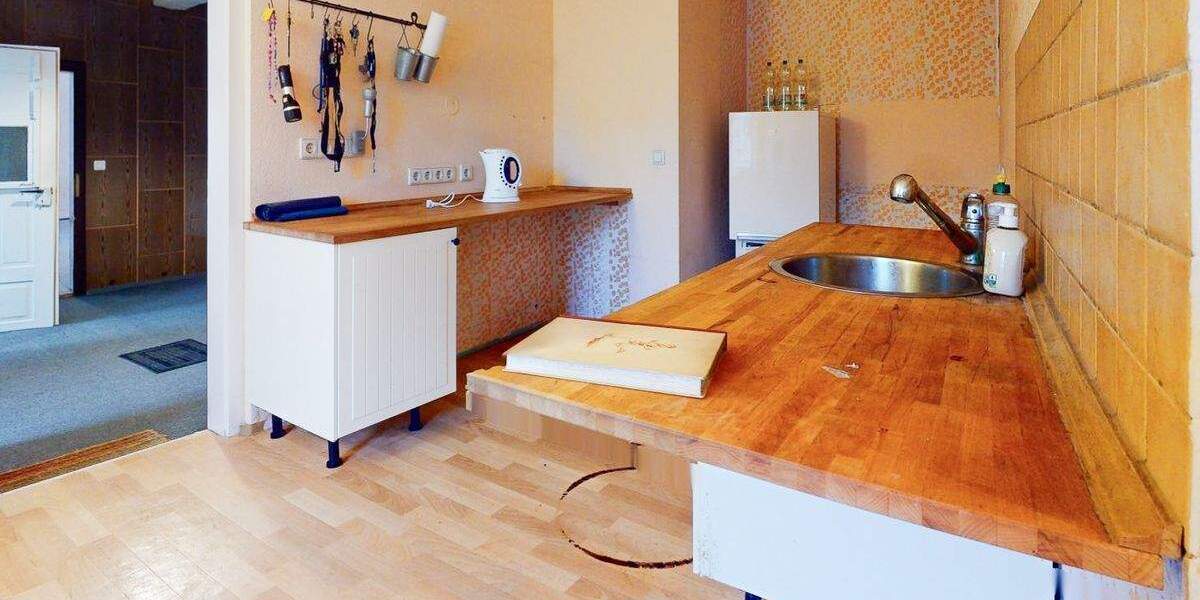 Mehrfamilienhaus, Wohnhaus Buttstädt - 1 Zimmer, 360 m&sup2;, 99.000&euro; | Angebot:25727013