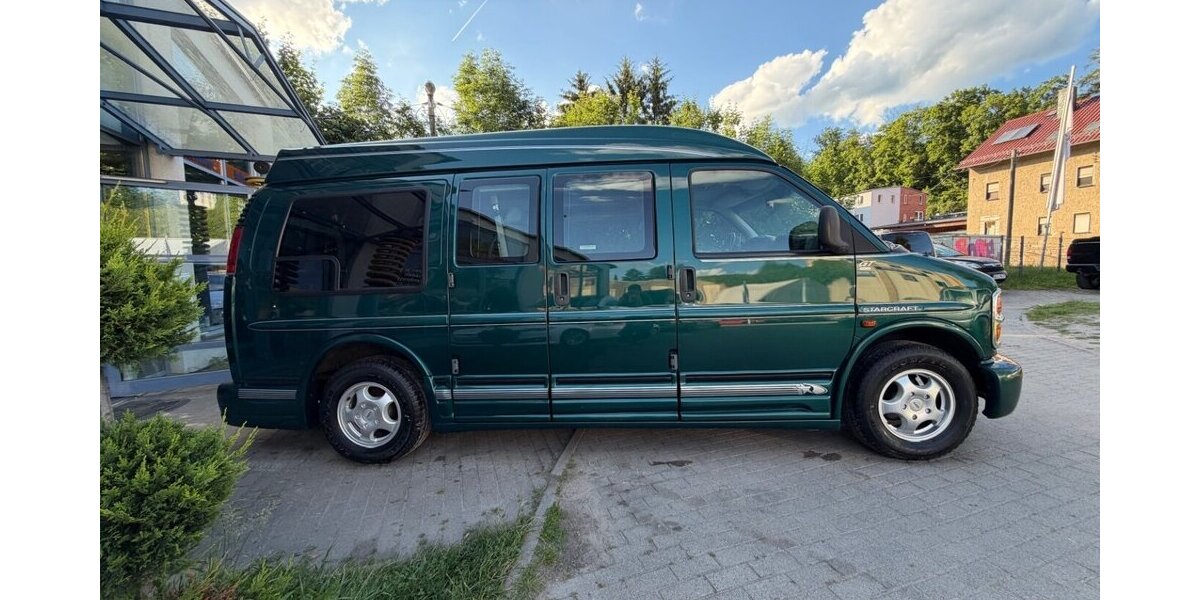 Chevrolet Astro 