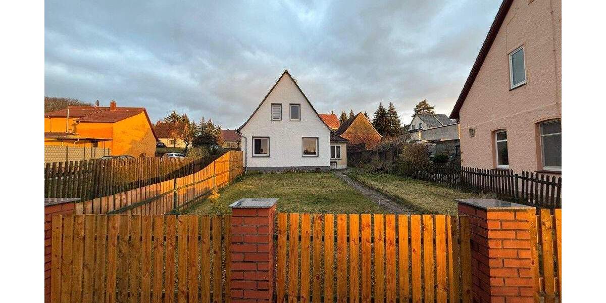 Einfamilienhaus Rastenberg - 5 Zimmer, 119.000&euro; | Angebot:25747424