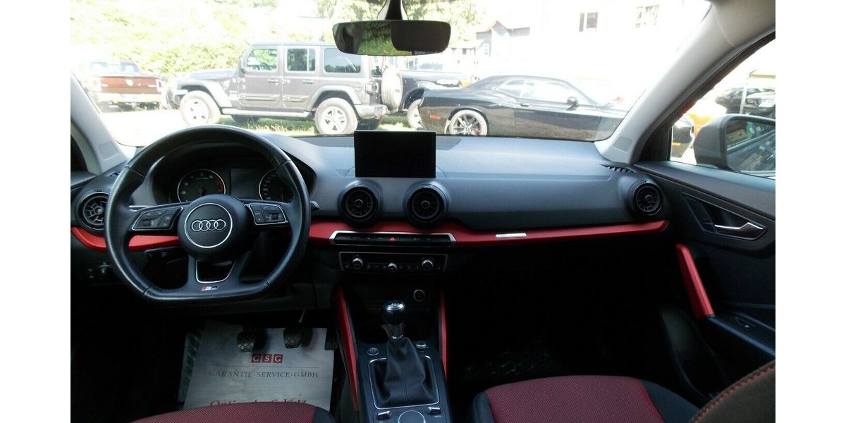 Audi Q2 S-Line