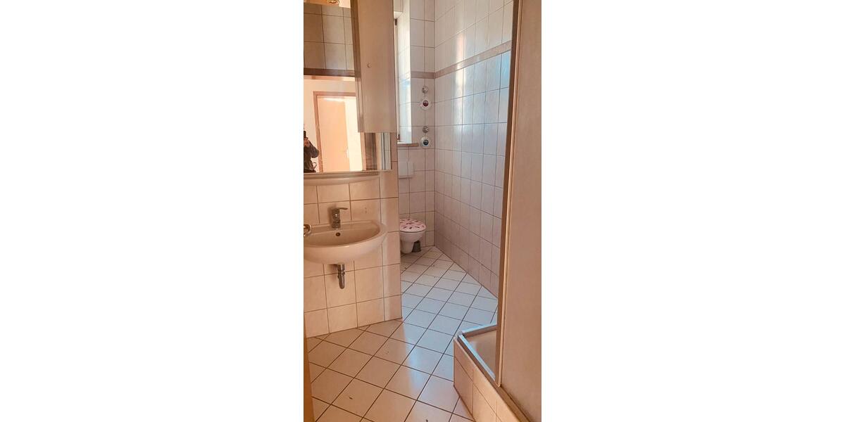 Etagenwohnung Weimar Lützendorf - 3 Zimmer, 65 m&sup2;, 700&euro; | Angebot:26632732