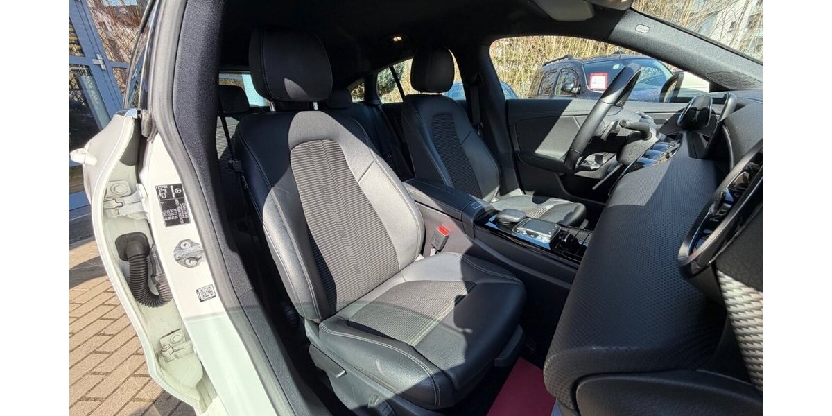 Mercedes-Benz CLA 180 Shooting Brake LED HIGH PERFORMANCE 