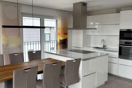 Wohnung Erfurt - 3 Zimmer, 95 m&sup2;, 1.500&euro; | Angebot:26019018