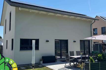 Haus Kölleda - 5 Zimmer, 145 m&sup2;, 498.450&euro; | Angebot:25380406