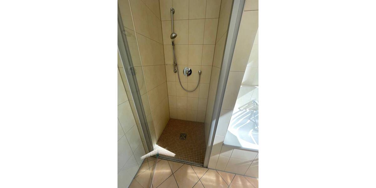 Etagenwohnung Erfurt Altstadt - 2 Zimmer, 92 m&sup2;, 1.112&euro; | Angebot:25667369