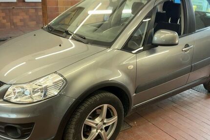Suzuki SX4 41.321 km 10.990 &euro; Weimar 99425