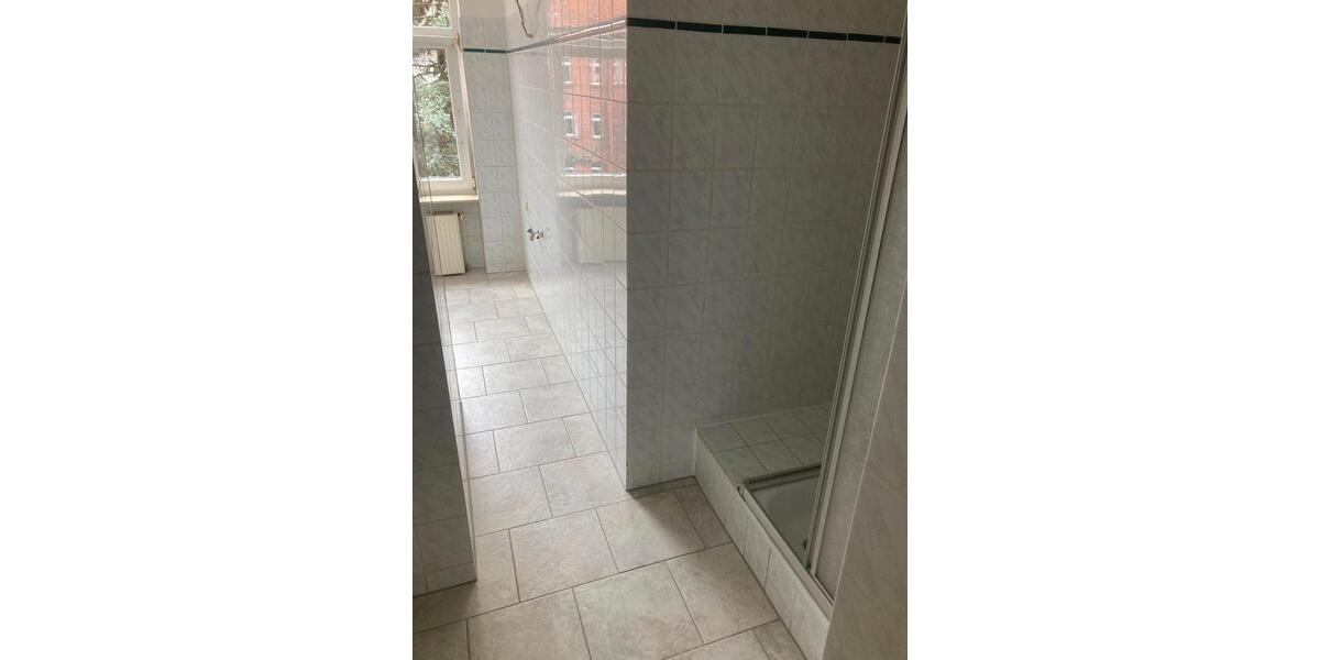 Etagenwohnung Erfurt Johannesvorstadt - 3 Zimmer, 75 m&sup2;, 675&euro; | Angebot:26697190