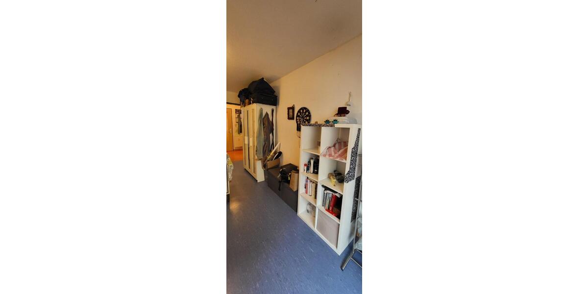 Etagenwohnung Jena Burgau - 15 Zimmer, 45 m&sup2;, 227&euro; | Angebot:25843847