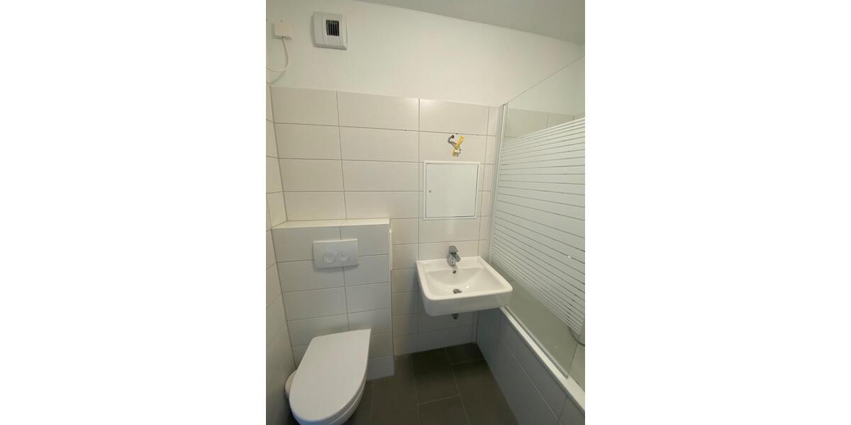 Etagenwohnung Jena Lobeda-Altstadt - 1 Zimmer, 24 m&sup2;, 140&euro; | Angebot:26384240