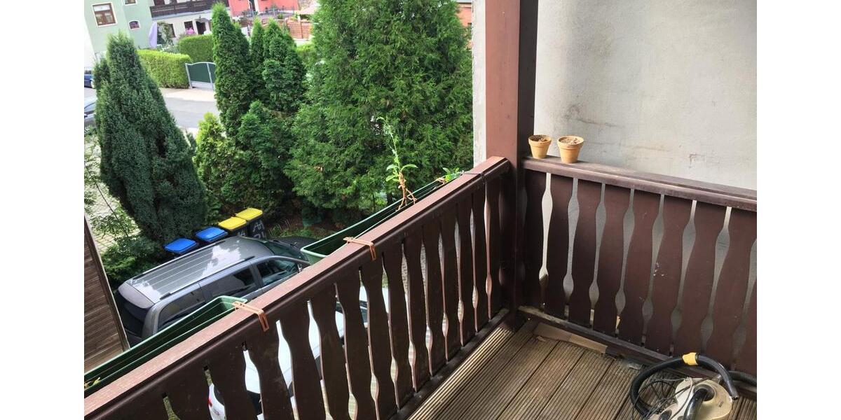 Etagenwohnung Kahla - 3 Zimmer, 66 m&sup2;, 450&euro; | Angebot:25407540