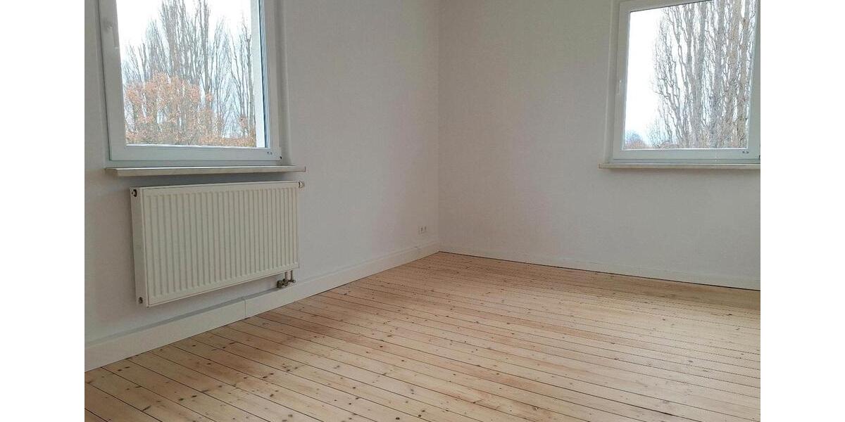 Einfamilienhaus Weimar - 6 Zimmer, 156 m&sup2;, 1.952&euro; | Angebot:25440086