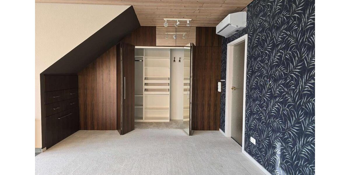 Etagenwohnung Erfurt - 2 Zimmer, 129 m&sup2;, 1.490&euro; | Angebot:24750428