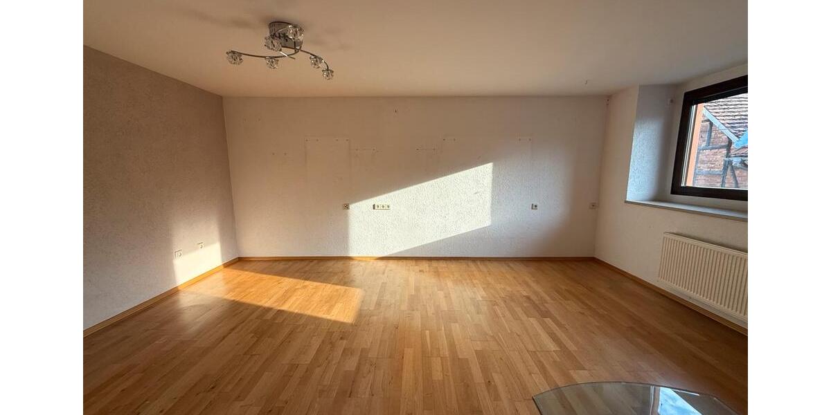 Einfamilienhaus Am Ettersberg - 6 Zimmer, 180 m&sup2;, 135.000&euro; | Angebot:23810796