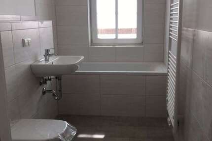 Wohnung Weimar - 4 Zimmer, 93 m&sup2;, 1.030&euro; | Angebot:26105748