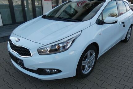 Kia ceed Sportswagon 141.000 km 6.490 &euro; Erfurt 99087