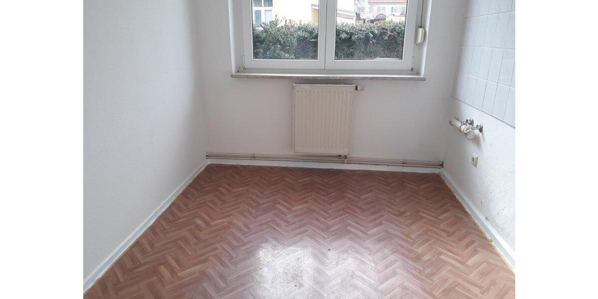 Hochparterre Apolda - 3 Zimmer, 55 m&sup2;, 450&euro; | Angebot:25994963