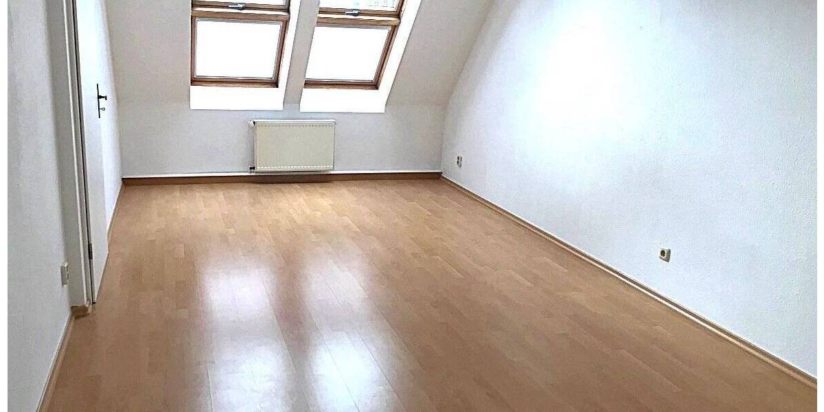 Etagenwohnung Erfurt Krämpfervorstadt - 3 Zimmer, 101 m&sup2;, 245.000&euro; | Angebot:25692286