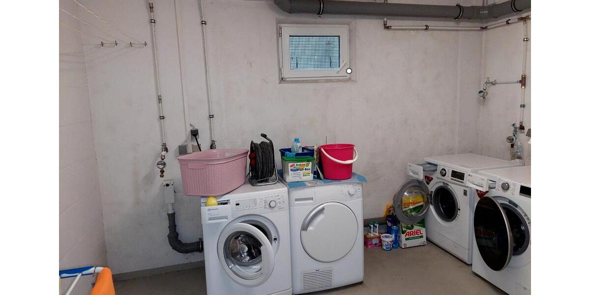 Dachgeschoßwohnung Erfurt Hochheim - 3 Zimmer, 78 m&sup2;, 853&euro; | Angebot:26354149