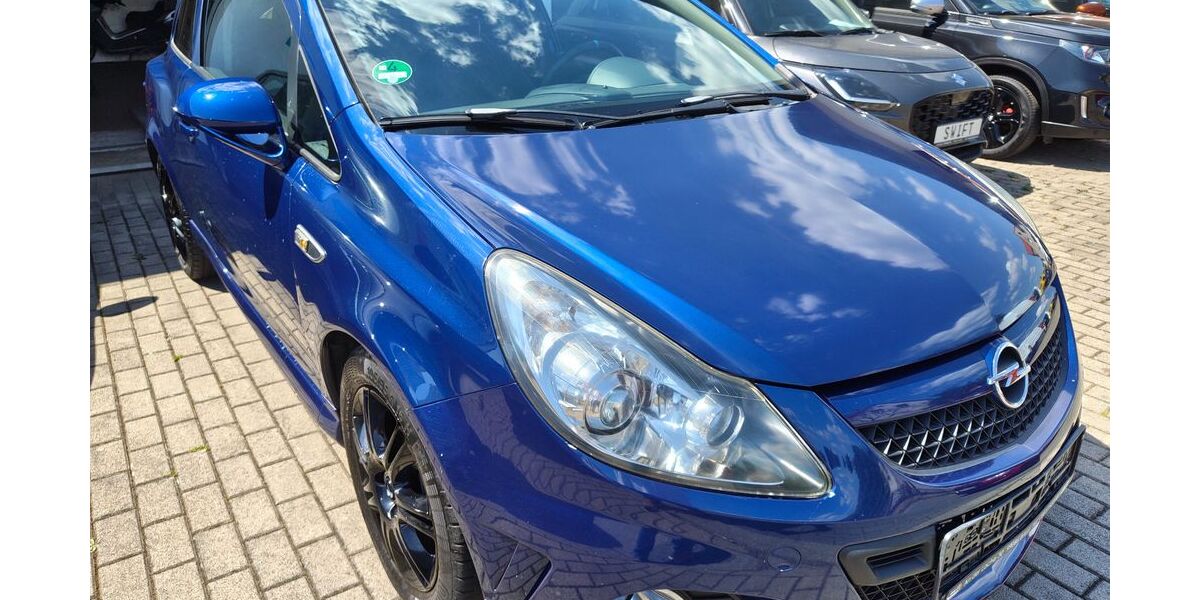 Opel Corsa 124.700 km 1.950 &euro; Ichtershausen 99334