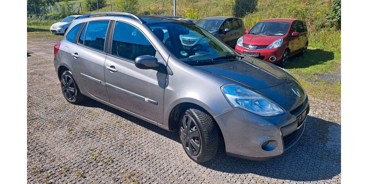 Renault Clio 176.000 km 3.495 &euro; Uhlstädt-Kirchhasel 07407
