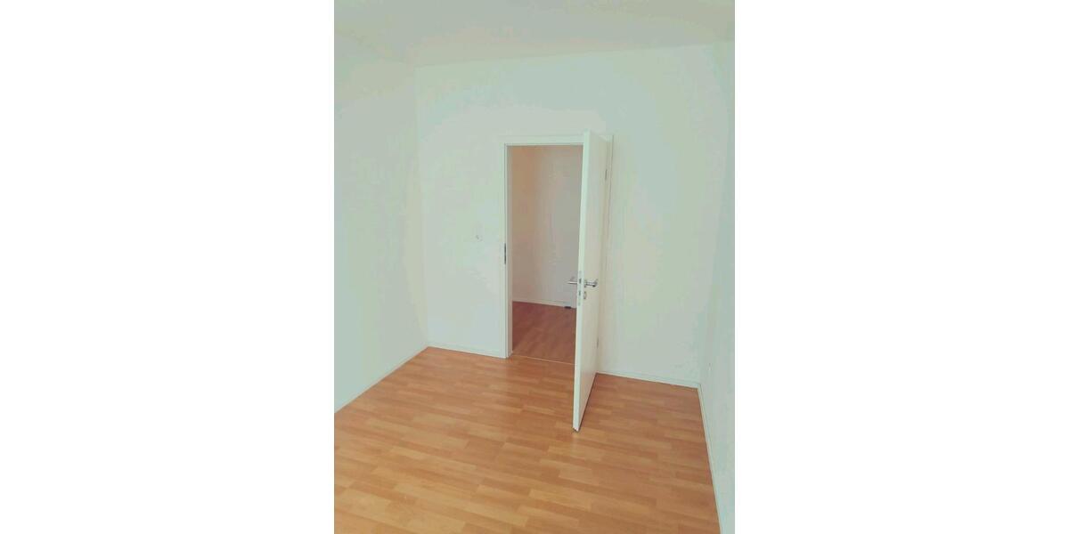 Etagenwohnung Erfurt Johannesplatz - 3 Zimmer, 65 m&sup2;, 970&euro; | Angebot:24653788