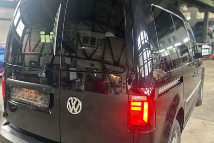 VW Caddy 247.600 km 8.999 &euro; Rudolstadt 07407