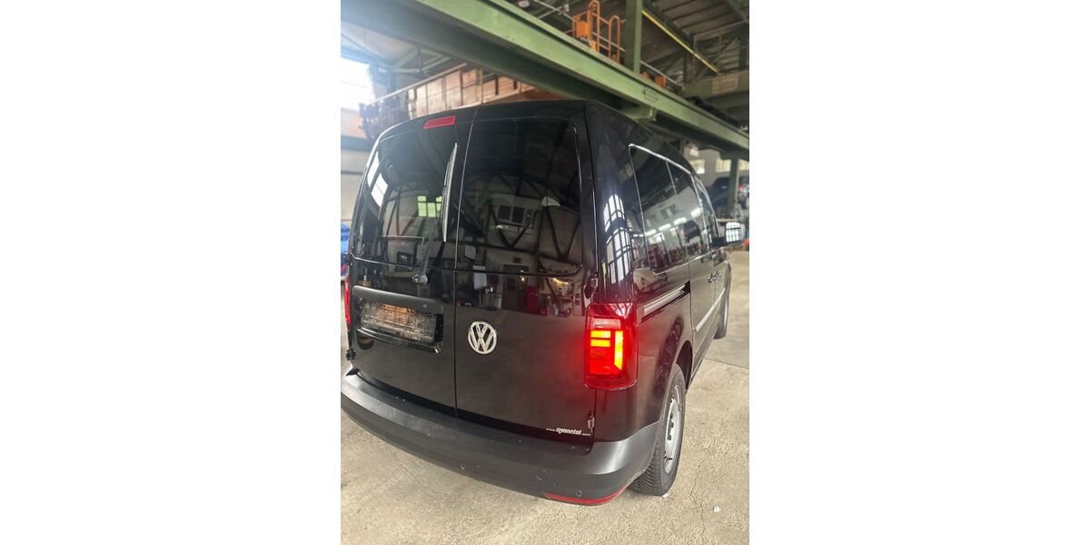 VW Caddy 247.600 km 8.999 &euro; Rudolstadt 07407
