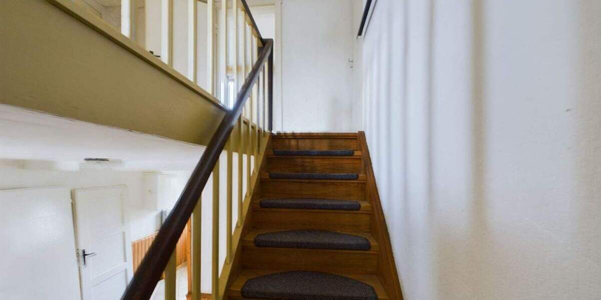 Einfamilienhaus Am Ettersberg Vippachedelhausen - 8 Zimmer, 160 m&sup2;, 75.000&euro; | Angebot:25679315