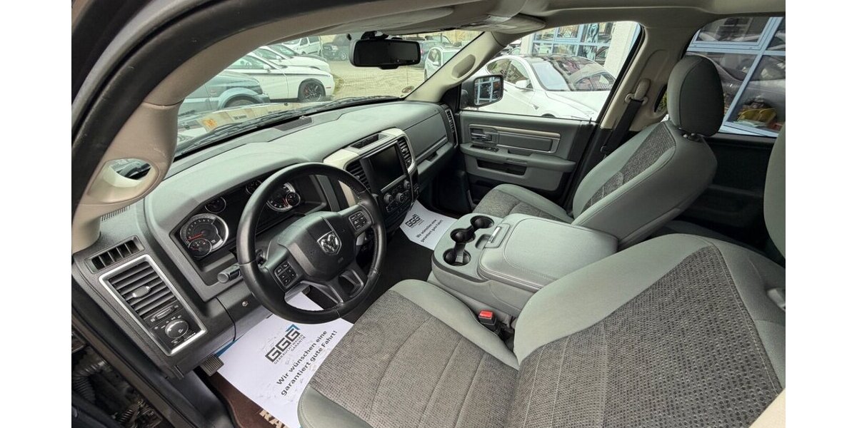 Dodge RAM 1500 5,7 HEMI 4+4 6 Sitzer 142.000 km 17.999 &euro; Rudolstadt 07407