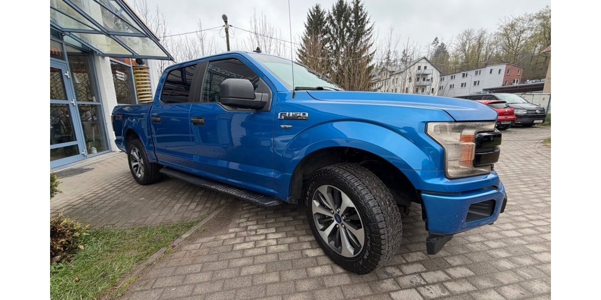 Ford F 150 STX 4+4 LEDER NAVI 20 ZOLL FELGEN 133.800 km 27.500 &euro; Rudolstadt 07407