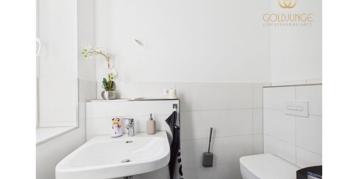 Erdgeschoßwohnung Rudolstadt - 6 Zimmer, 102 m&sup2;, 1.200&euro; | Angebot:25962781