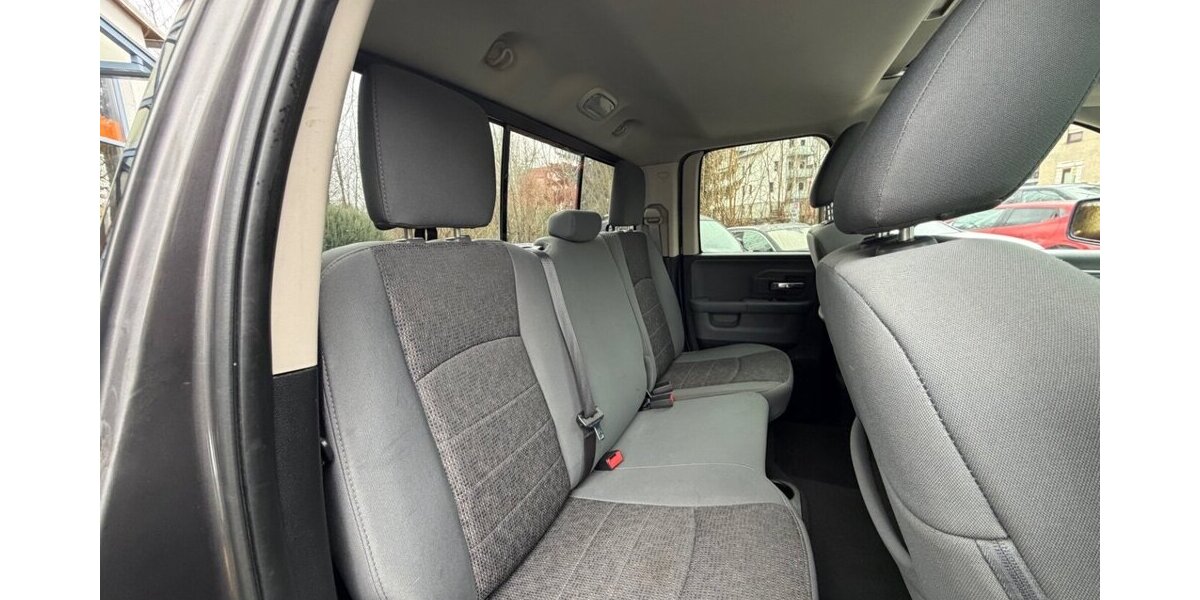 Dodge RAM 1500 5,7 HEMI 4+4 6 Sitzer 142.000 km 17.999 &euro; Rudolstadt 07407